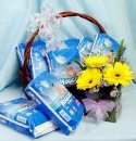 8 X Diapers And Flower
