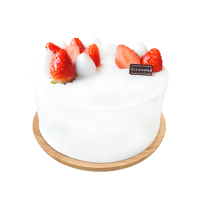 Korean Strawberry and Soft Cream Cake